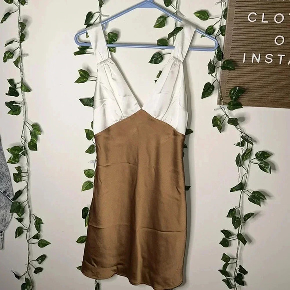 Abercrombie & Fitch Mini Dress - Picture 3 of 9